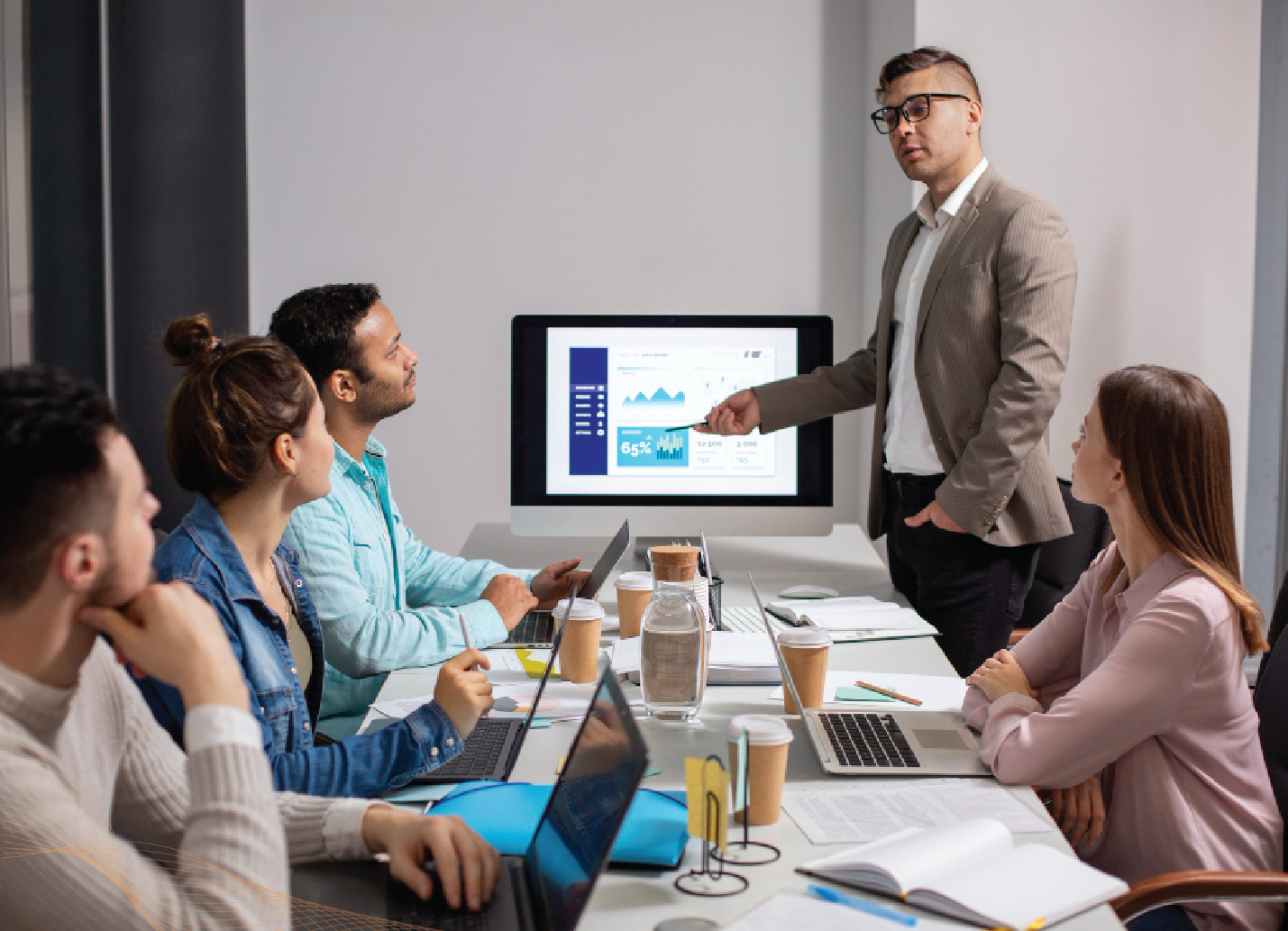 03-Make-Smarter-Decisions,-Industry-by-Industry